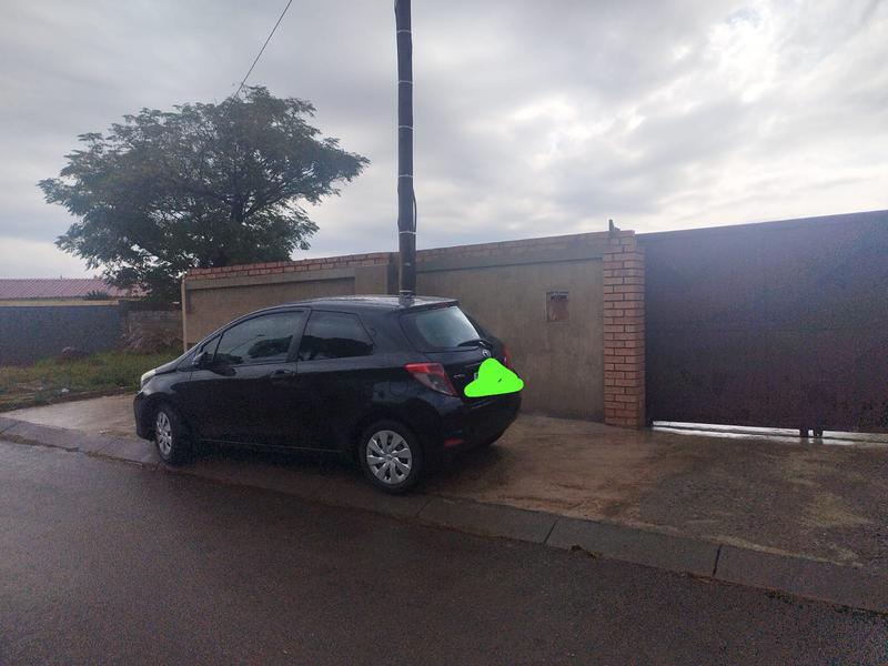 2 Bedroom Property for Sale in Moroka Gauteng