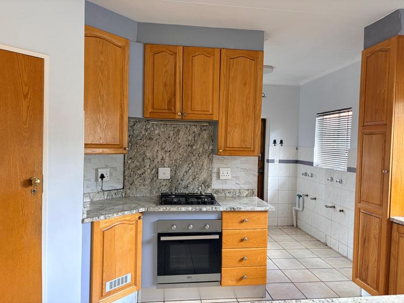 4 Bedroom Property for Sale in Hennopspark Gauteng
