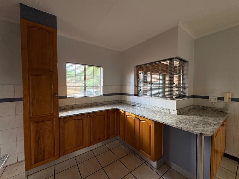 4 Bedroom Property for Sale in Hennopspark Gauteng