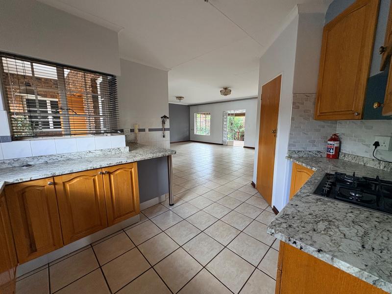 4 Bedroom Property for Sale in Hennopspark Gauteng