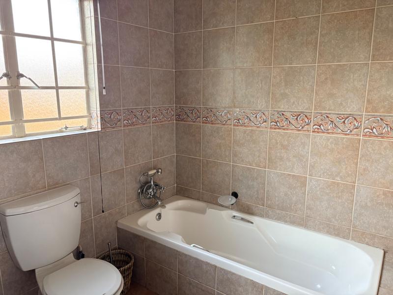 4 Bedroom Property for Sale in Hennopspark Gauteng