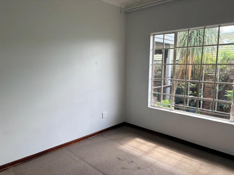 4 Bedroom Property for Sale in Hennopspark Gauteng