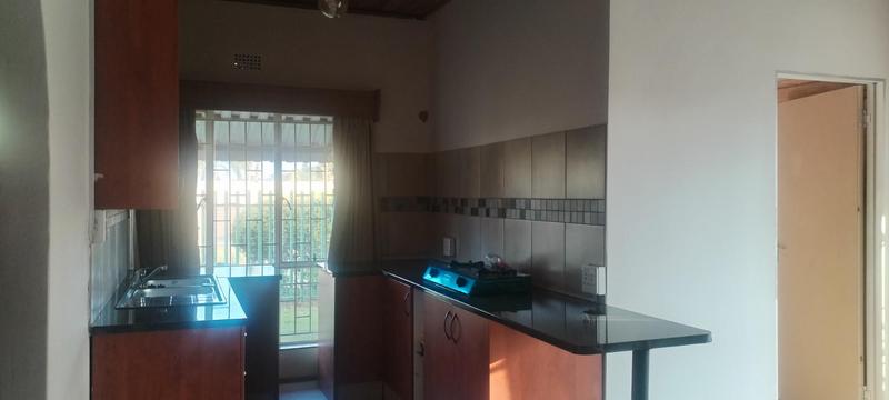 2 Bedroom Property for Sale in Rant En Dal Gauteng