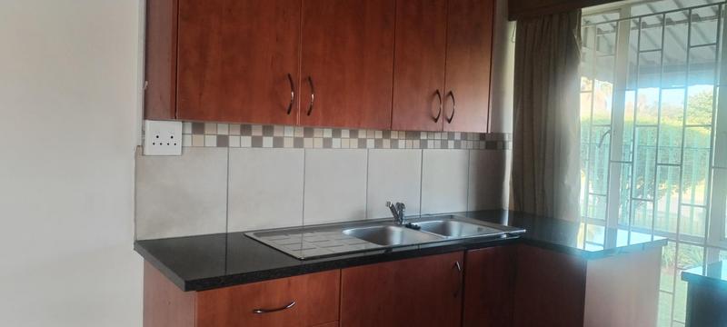 2 Bedroom Property for Sale in Rant En Dal Gauteng