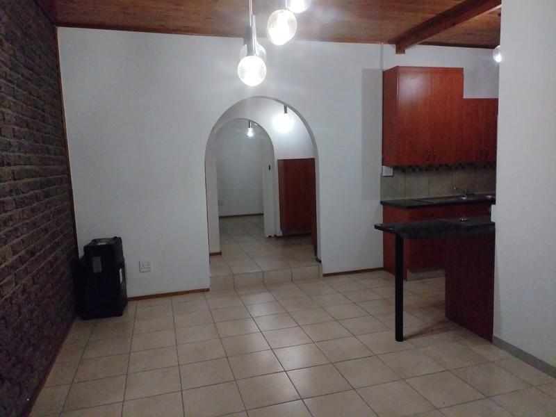 2 Bedroom Property for Sale in Rant En Dal Gauteng