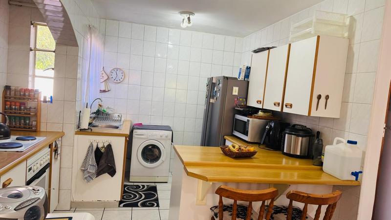 2 Bedroom Property for Sale in Lambton Gauteng