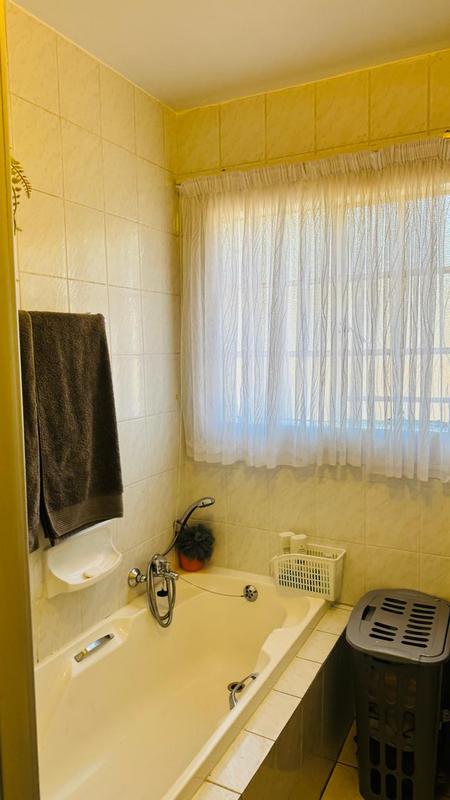 2 Bedroom Property for Sale in Lambton Gauteng