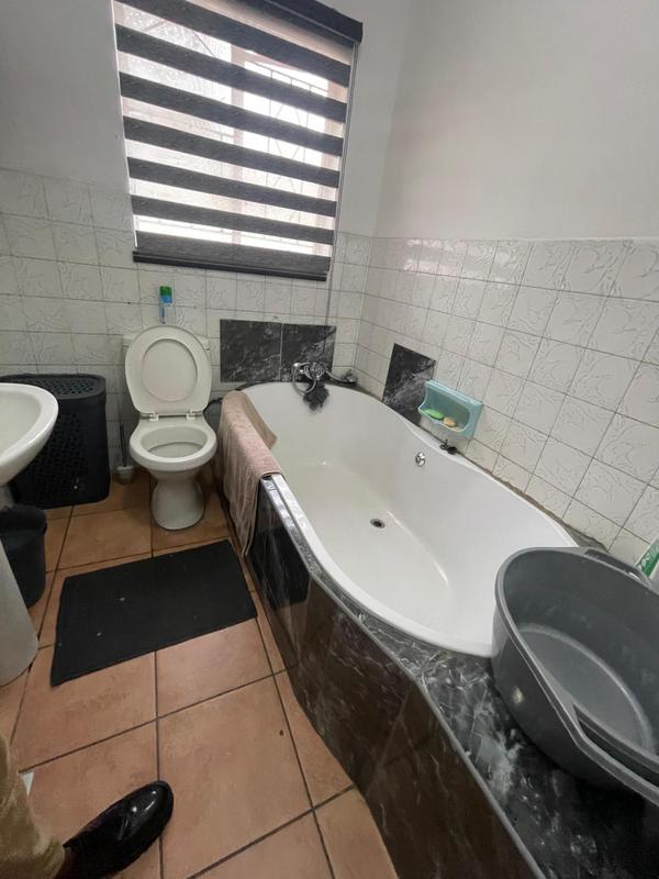 3 Bedroom Property for Sale in Leondale Gauteng