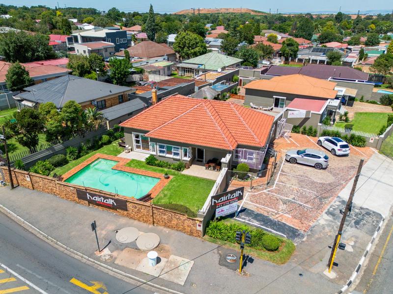 Commercial Property for Sale in Primrose Hill Gauteng
