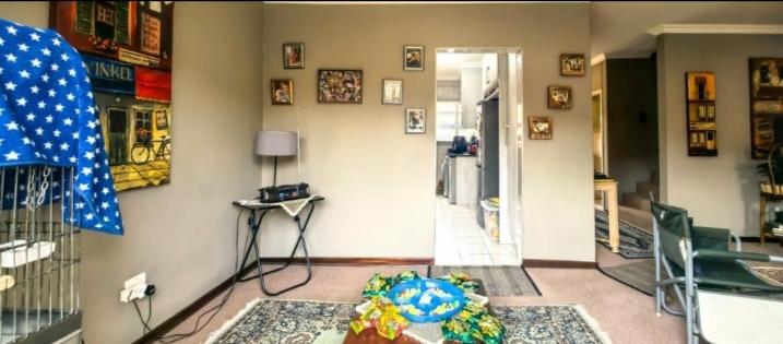 2 Bedroom Property for Sale in Birchleigh Gauteng