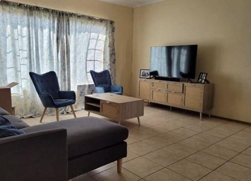 2 Bedroom Property for Sale in Kempton Park Gauteng