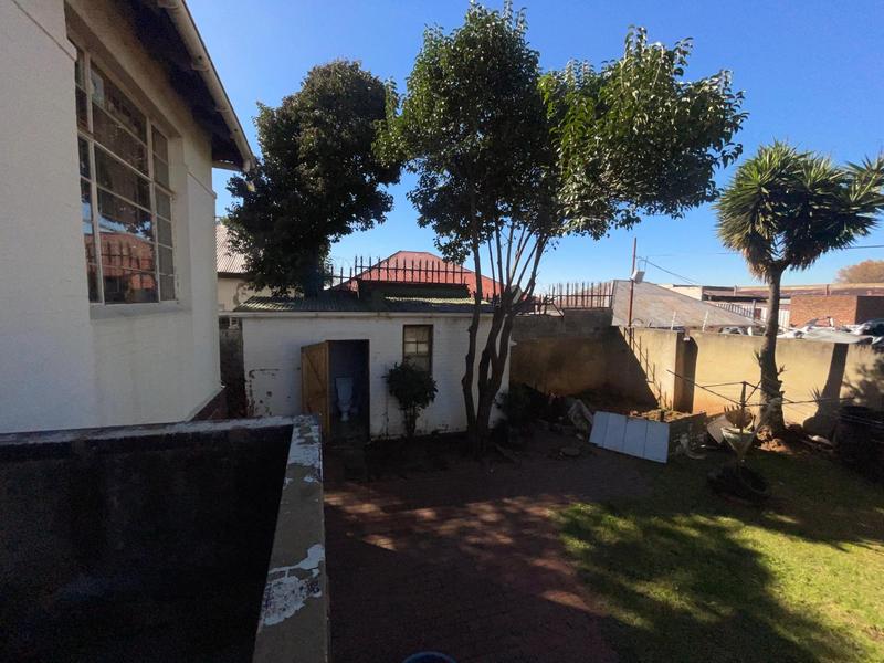 11 Bedroom Property for Sale in Malvern Gauteng