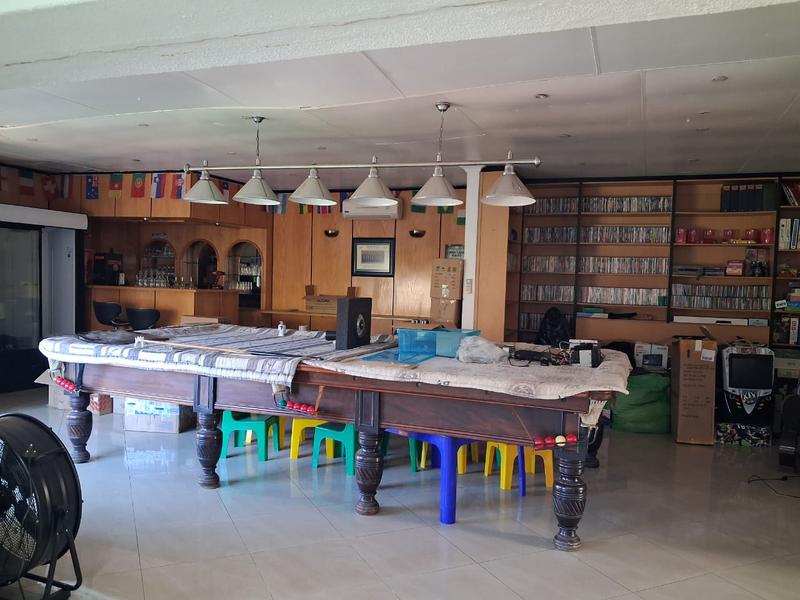 3 Bedroom Property for Sale in Oakdene Gauteng