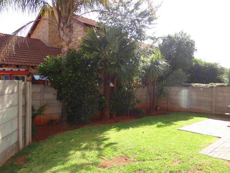 To Let 3 Bedroom Property for Rent in Allens Nek Gauteng
