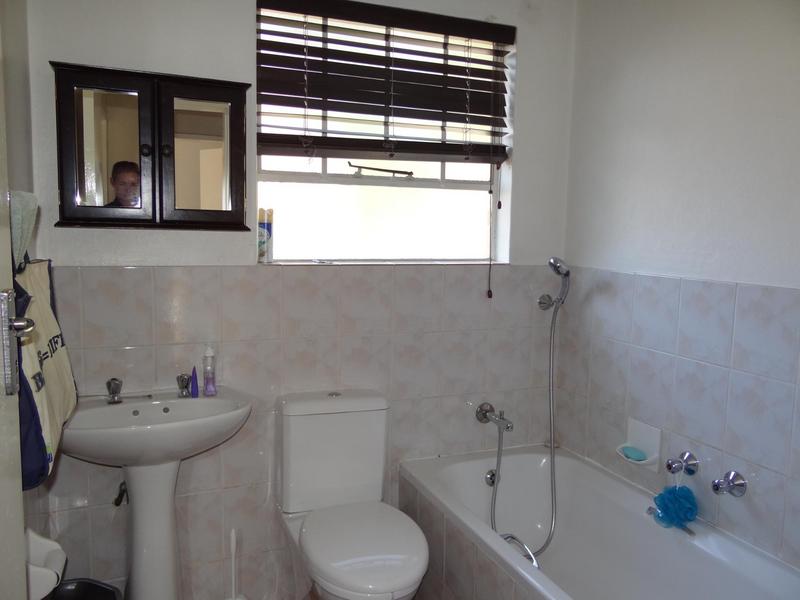 To Let 3 Bedroom Property for Rent in Allens Nek Gauteng