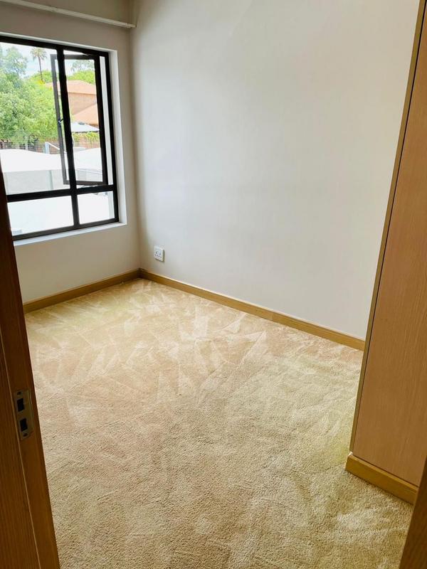 To Let 2 Bedroom Property for Rent in Noordwyk Gauteng