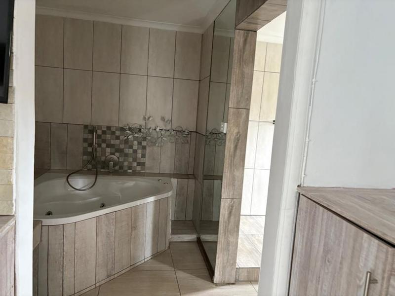 3 Bedroom Property for Sale in Sandown Gauteng