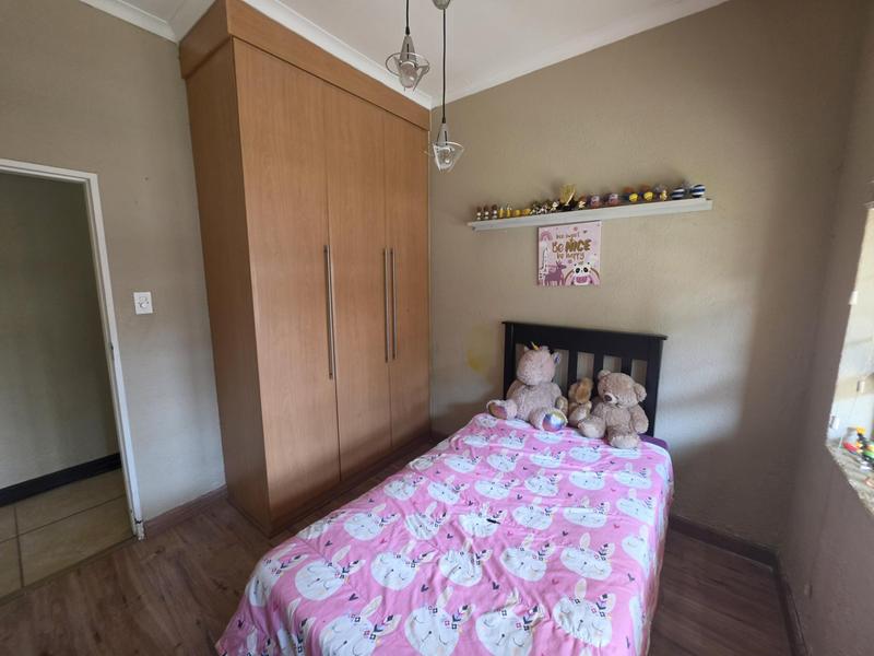 4 Bedroom Property for Sale in Brackendowns Gauteng