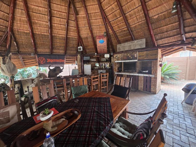 3 Bedroom Property for Sale in Brackendowns Gauteng
