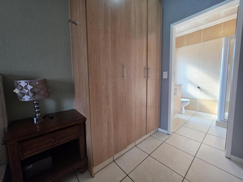 2 Bedroom Property for Sale in Meyersdal Gauteng
