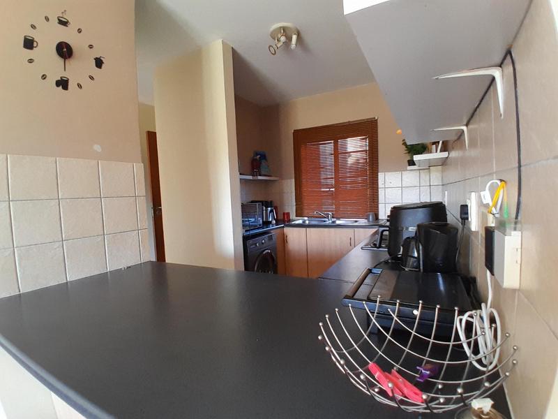 2 Bedroom Property for Sale in Eldo Lakes Estate Gauteng