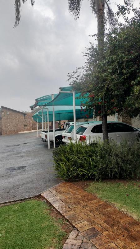 2 Bedroom Property for Sale in Rangeview Gauteng