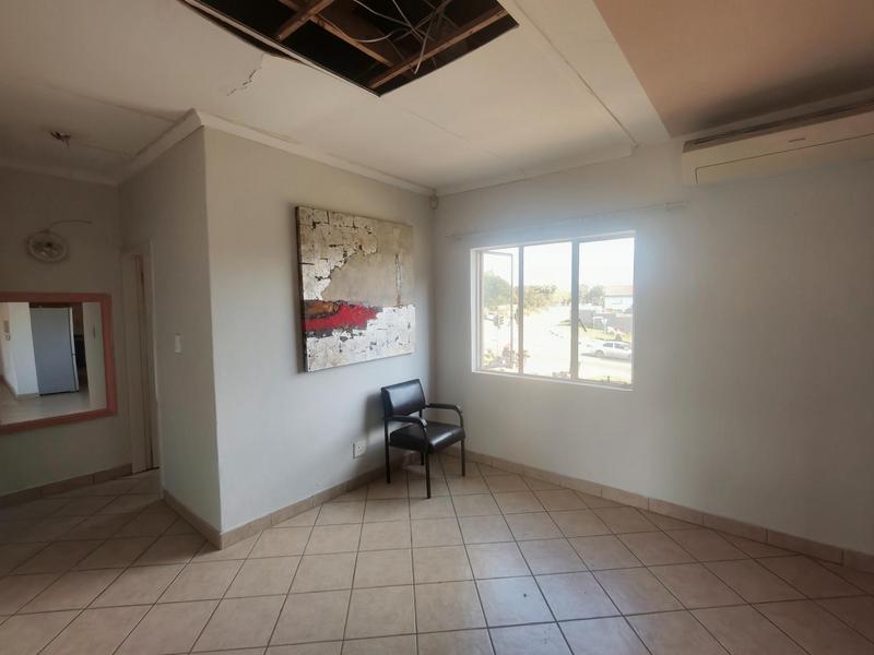 2 Bedroom Property for Sale in Halfway Gardens Gauteng