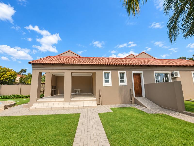 2 Bedroom Property for Sale in Halfway Gardens Gauteng