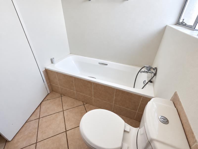 2 Bedroom Property for Sale in Halfway Gardens Gauteng