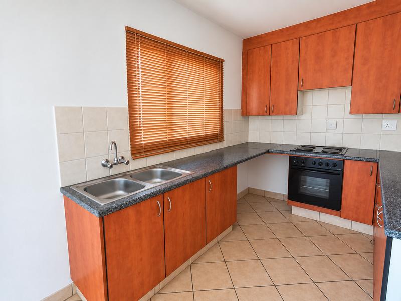 2 Bedroom Property for Sale in Halfway Gardens Gauteng