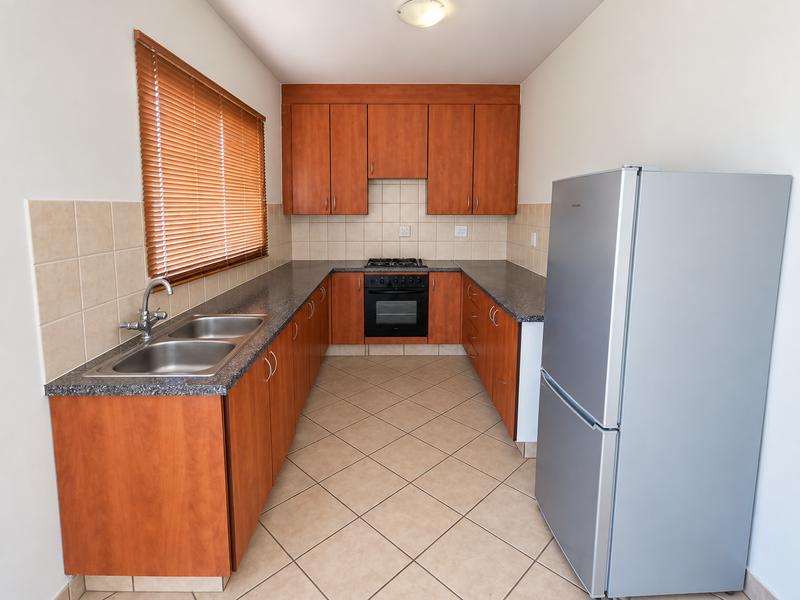 2 Bedroom Property for Sale in Halfway Gardens Gauteng