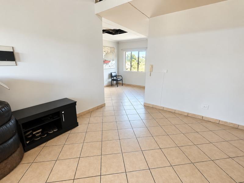 2 Bedroom Property for Sale in Halfway Gardens Gauteng