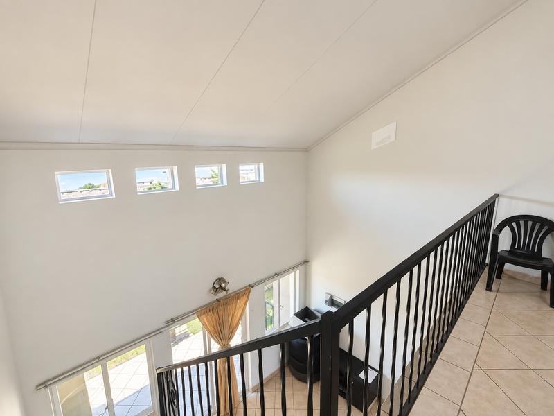 2 Bedroom Property for Sale in Halfway Gardens Gauteng