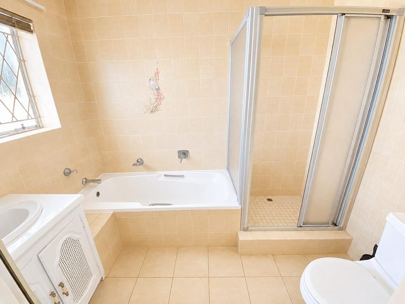 To Let 3 Bedroom Property for Rent in Wendywood Gauteng