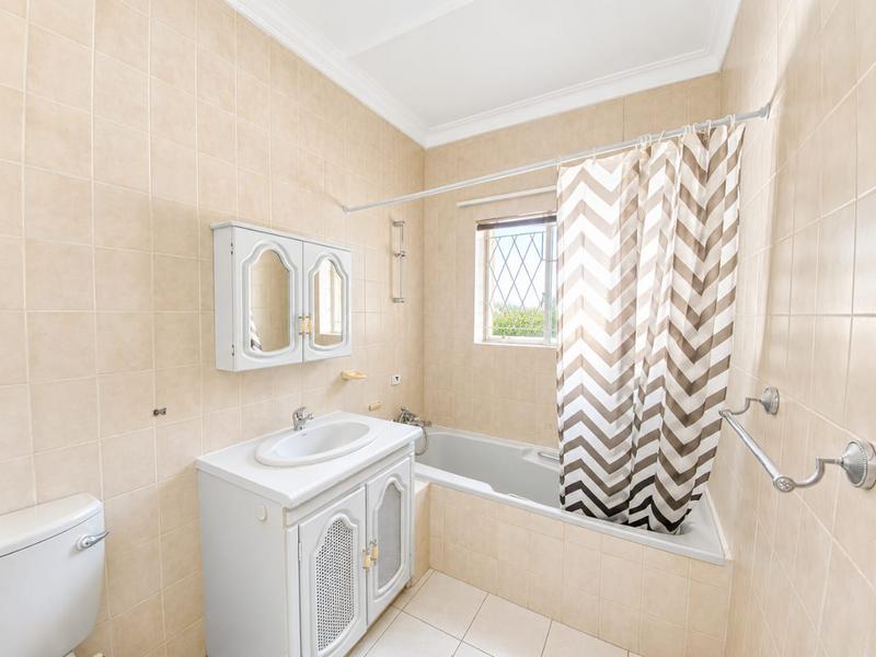 To Let 3 Bedroom Property for Rent in Wendywood Gauteng