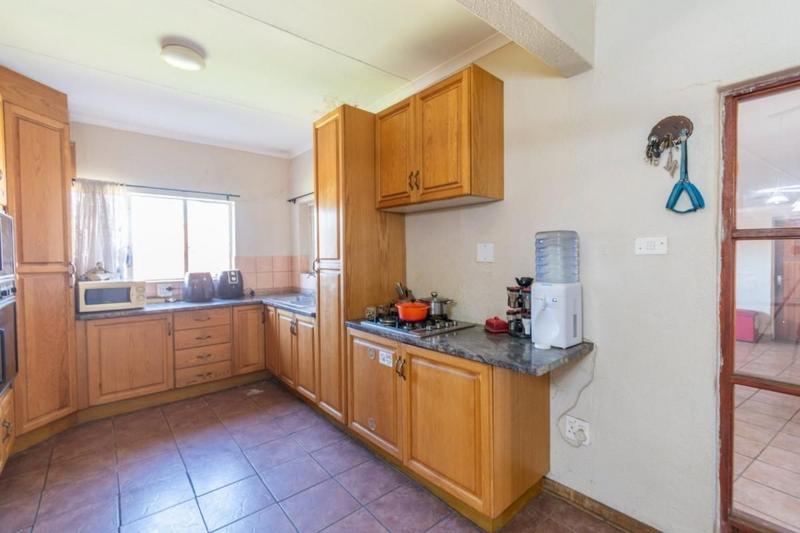 3 Bedroom Property for Sale in Falcon Ridge Gauteng