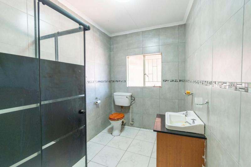 3 Bedroom Property for Sale in Falcon Ridge Gauteng