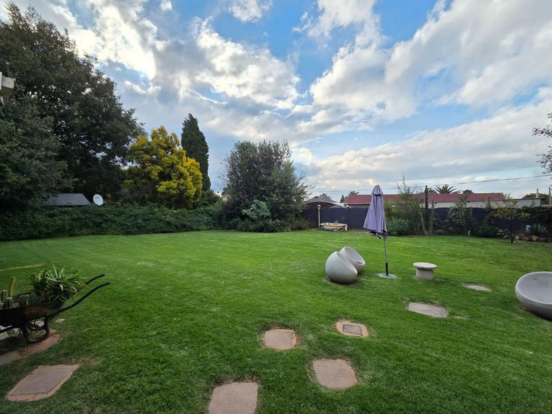 4 Bedroom Property for Sale in Monument Gauteng