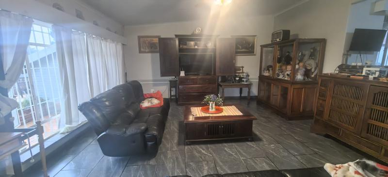 3 Bedroom Property for Sale in Witpoortjie Gauteng
