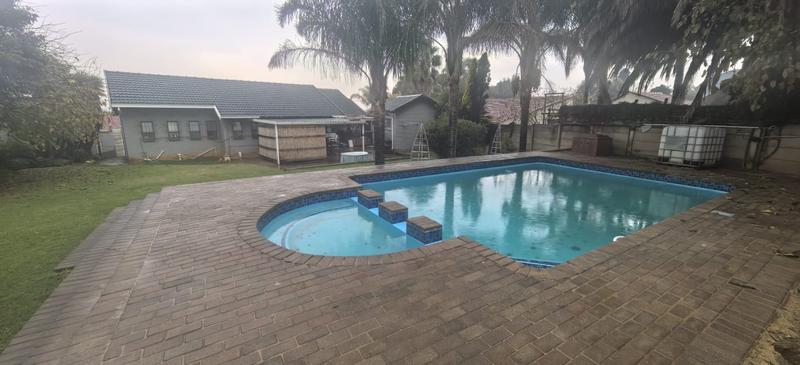 3 Bedroom Property for Sale in Witpoortjie Gauteng