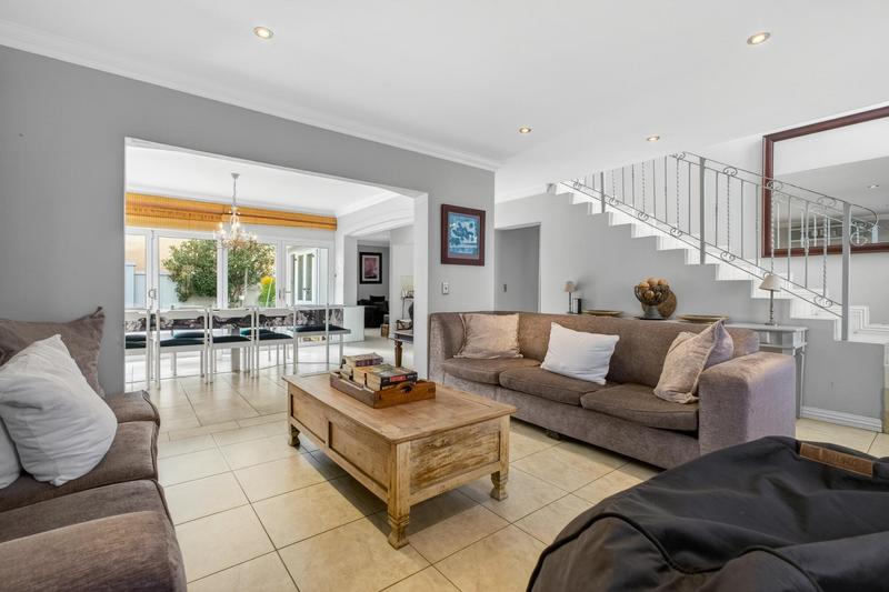 3 Bedroom Property for Sale in Broadacres Gauteng