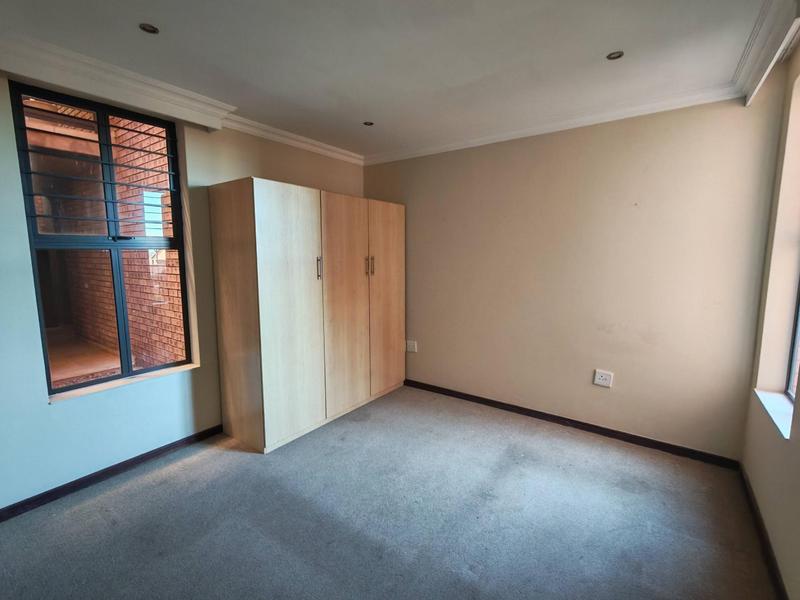 1 Bedroom Property for Sale in Newlands Gauteng