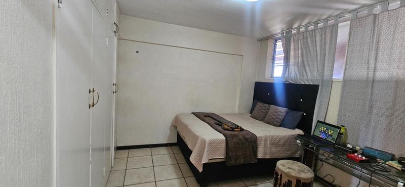 2 Bedroom Property for Sale in Sunnyside Gauteng