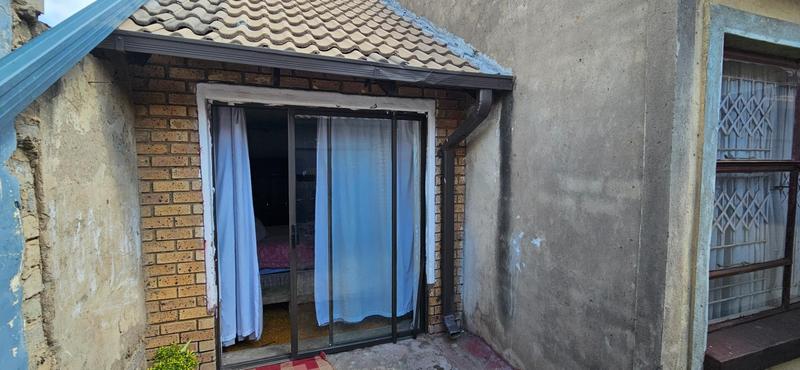 4 Bedroom Property for Sale in Soshanguve T Gauteng