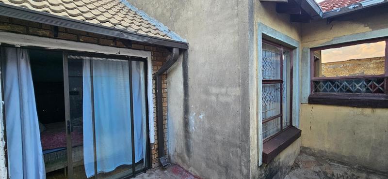 4 Bedroom Property for Sale in Soshanguve T Gauteng