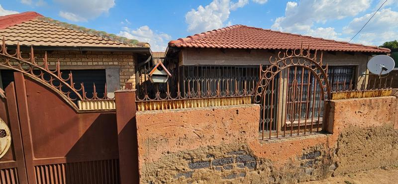 4 Bedroom Property for Sale in Soshanguve T Gauteng