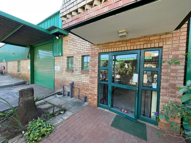 To Let Commercial Property for Rent in Rooihuiskraal Gauteng