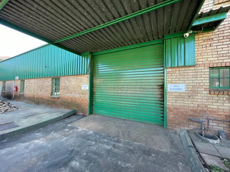 To Let Commercial Property for Rent in Rooihuiskraal Gauteng