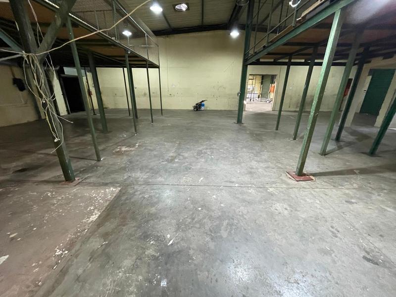 To Let Commercial Property for Rent in Rooihuiskraal Gauteng