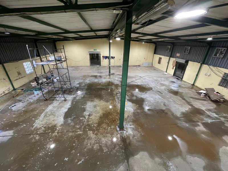 To Let Commercial Property for Rent in Rooihuiskraal Gauteng